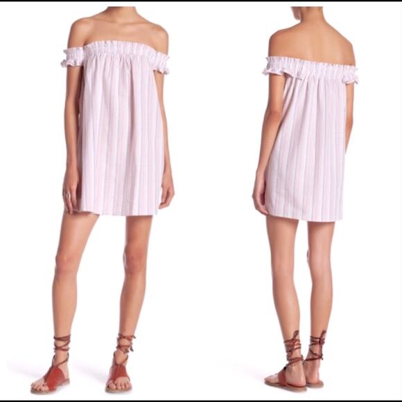Romeo & Juliet Off the Shoulder Dress size Medium - Picture 1 of 9